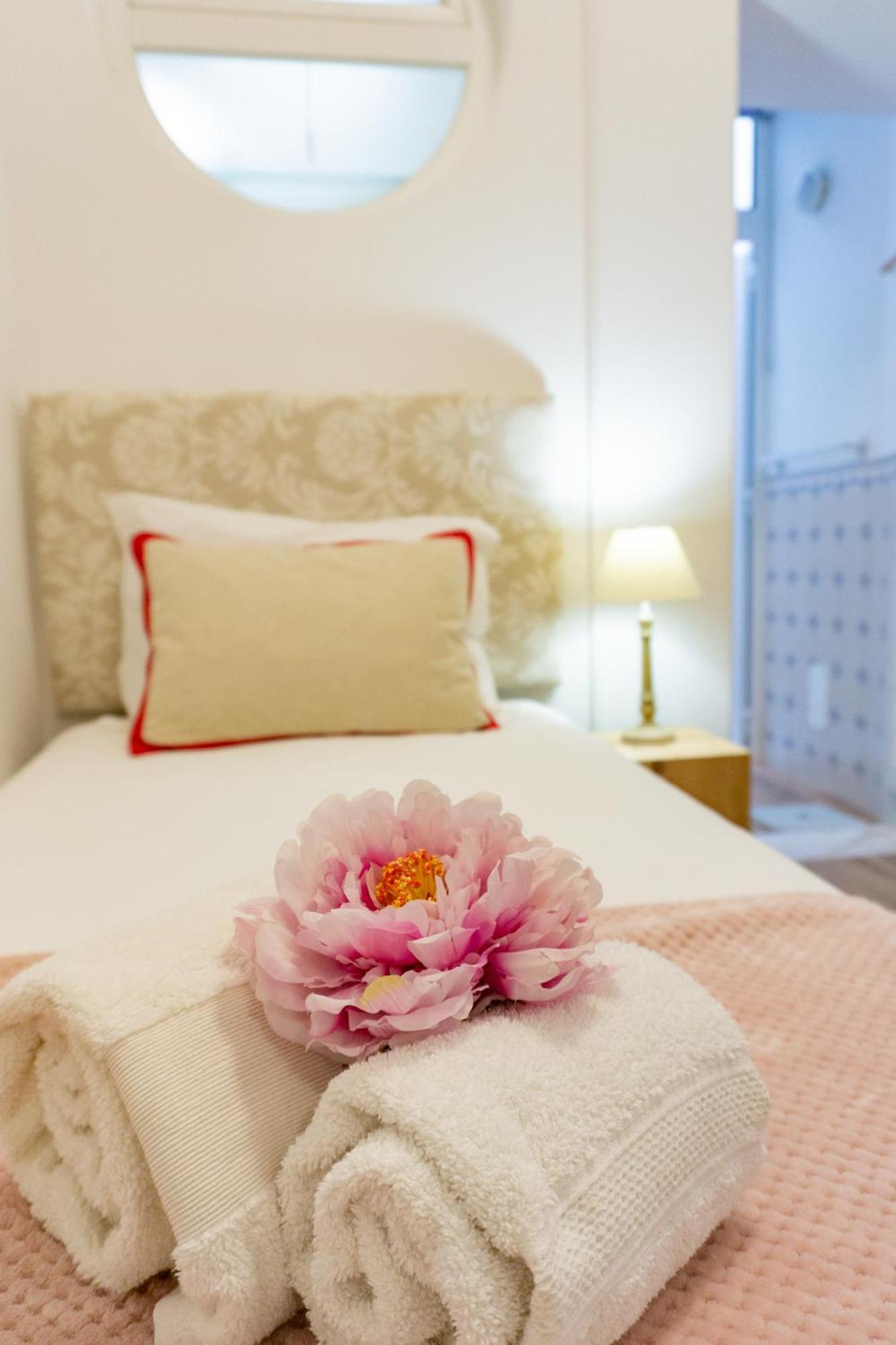 Hotel Lalitana Townhouse Lagos Pokój zdjęcie